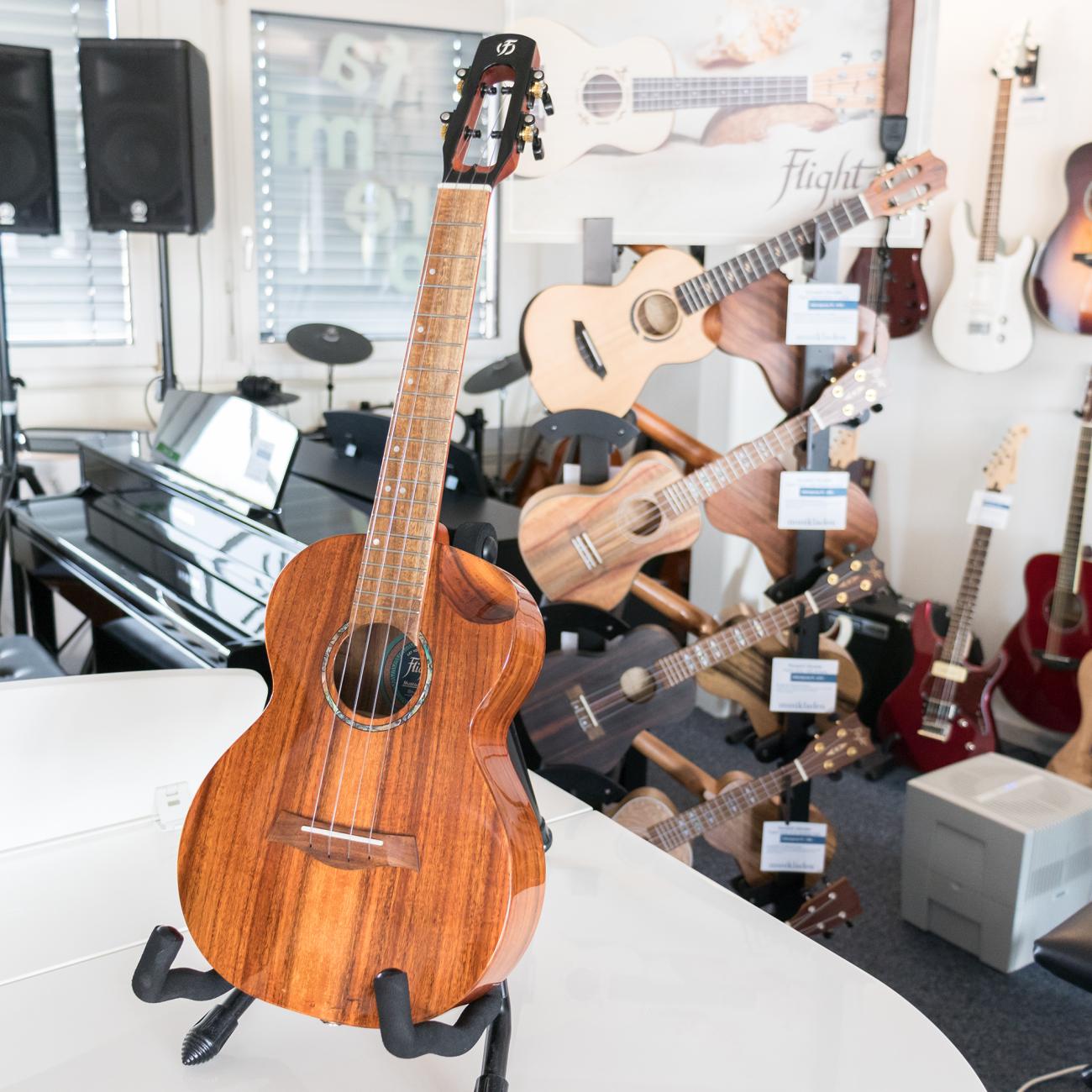 Electro-Acoustic Ukulele Flight Mustang Tenor